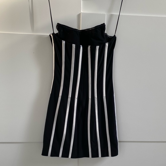 Misha Strapless Mini - Picture 3 of 4